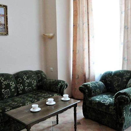 Kiev Hotel Service Apartments Екстериор снимка